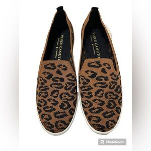 NWOT Vince Camuto shoes size 8.5 womens